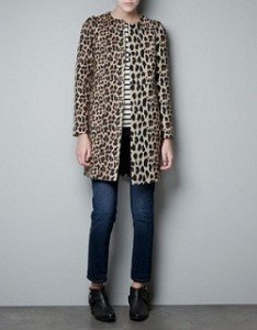 Zara Cappottino con stampa leopardata 129€