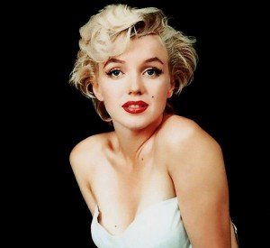 Il naso alla francese presenta un punto luce lungo la punta, noi cercheremo di ridurlo