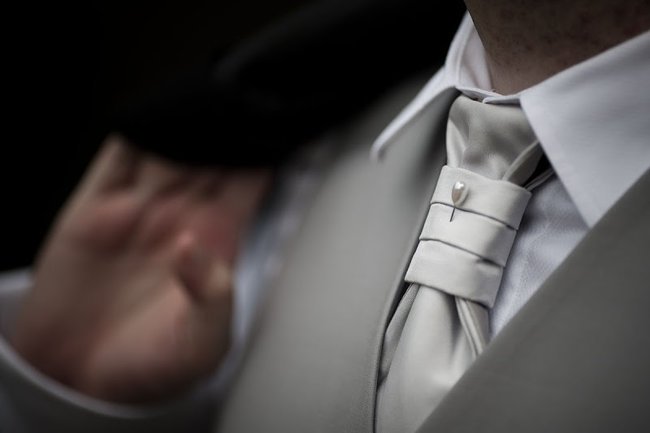 Nodo cravatta sposo